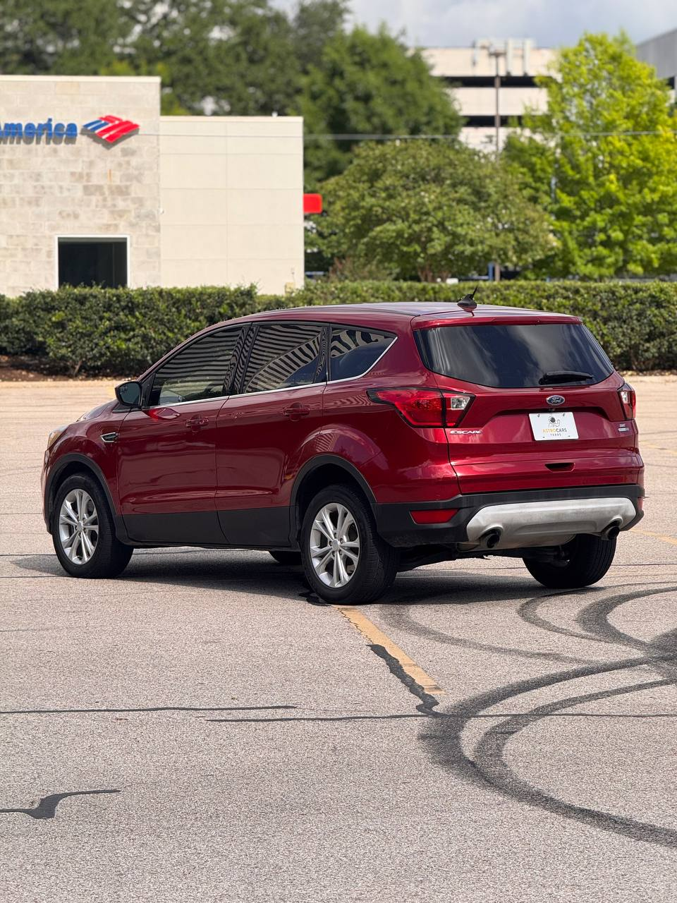 
								Ford Escape SE 2019 full									