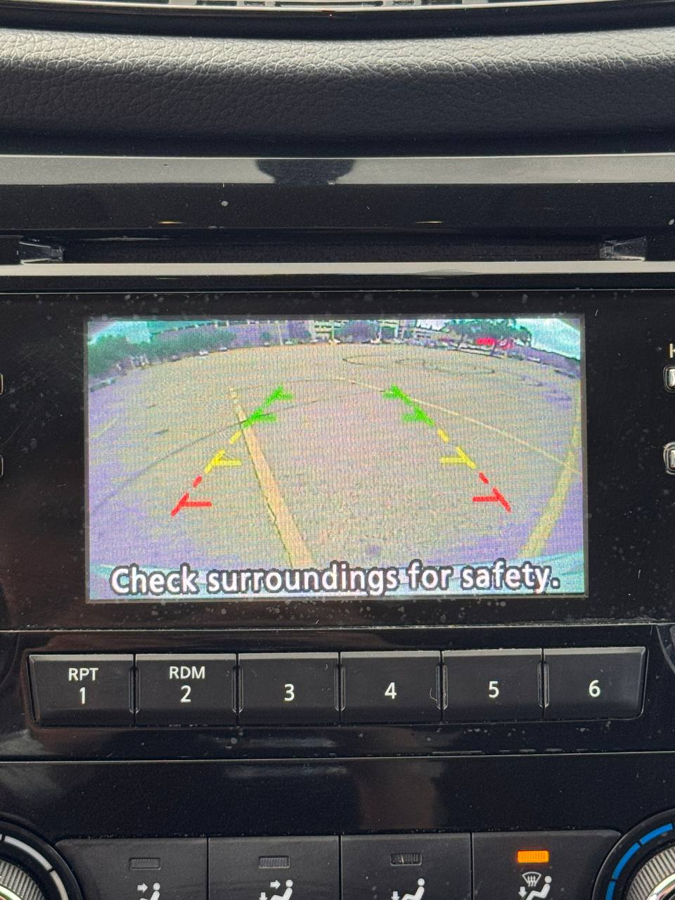 
								Nissan Rogue S FWD 2017 full									