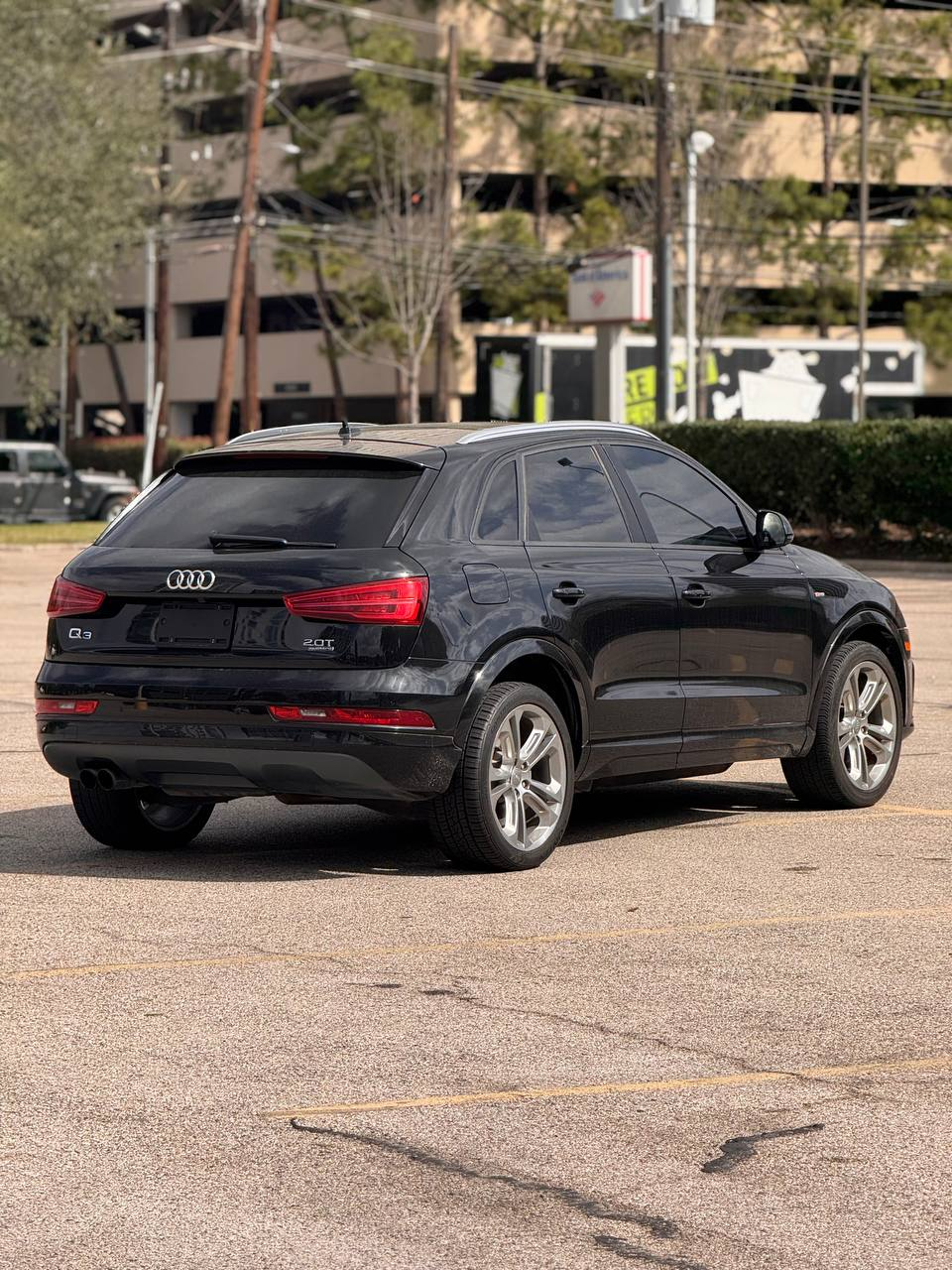 
								Audi Q3 Premium AWD S-Line 2018 full									