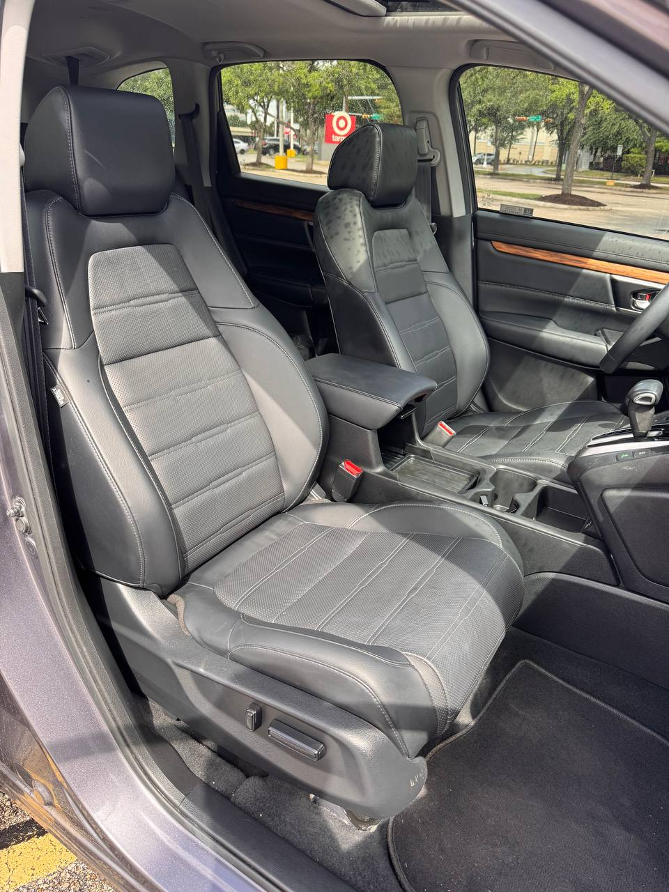 
								Honda CR-V EX-L FWD 2022 full									