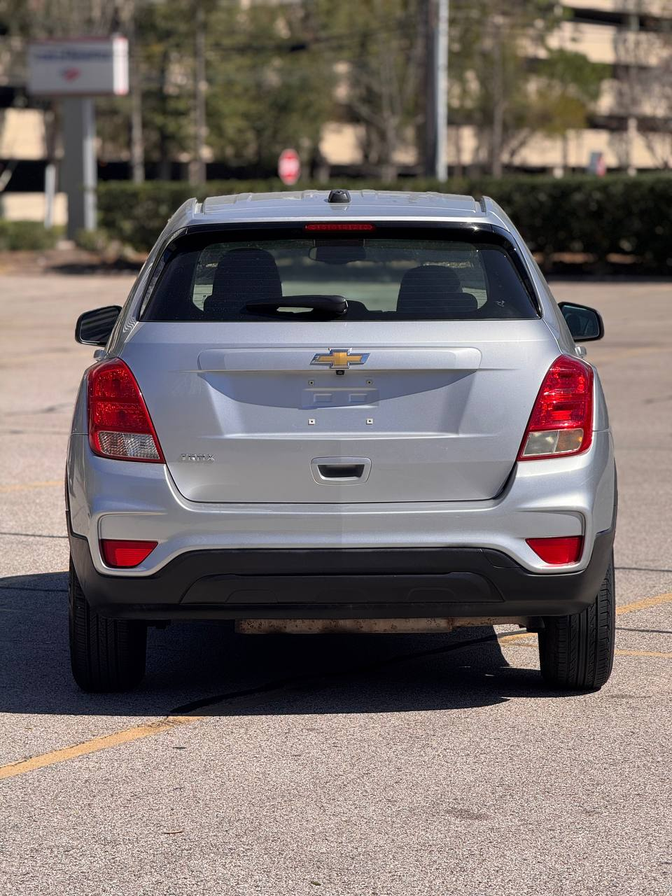 
								Chevrolet Trax LS FWD 2018 full									