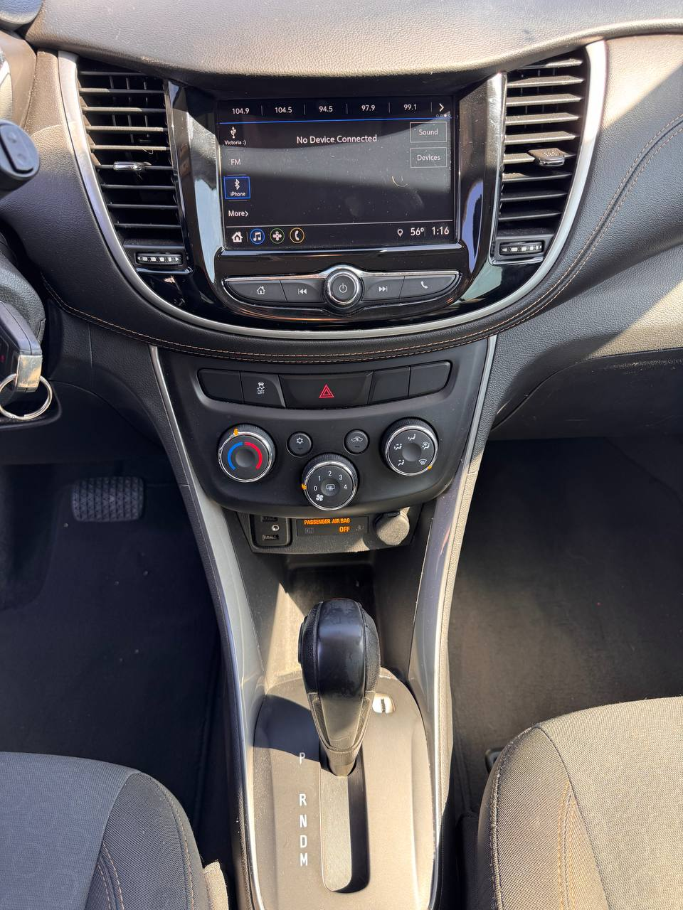 
								Chevrolet Trax LS FWD 2018 full									