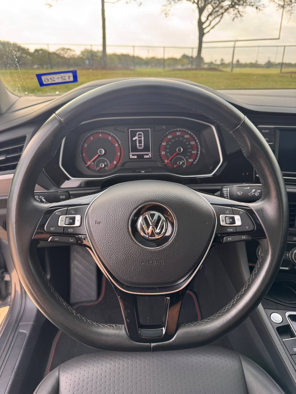 
								Volkswagen Jetta SE FWD 2019 full									