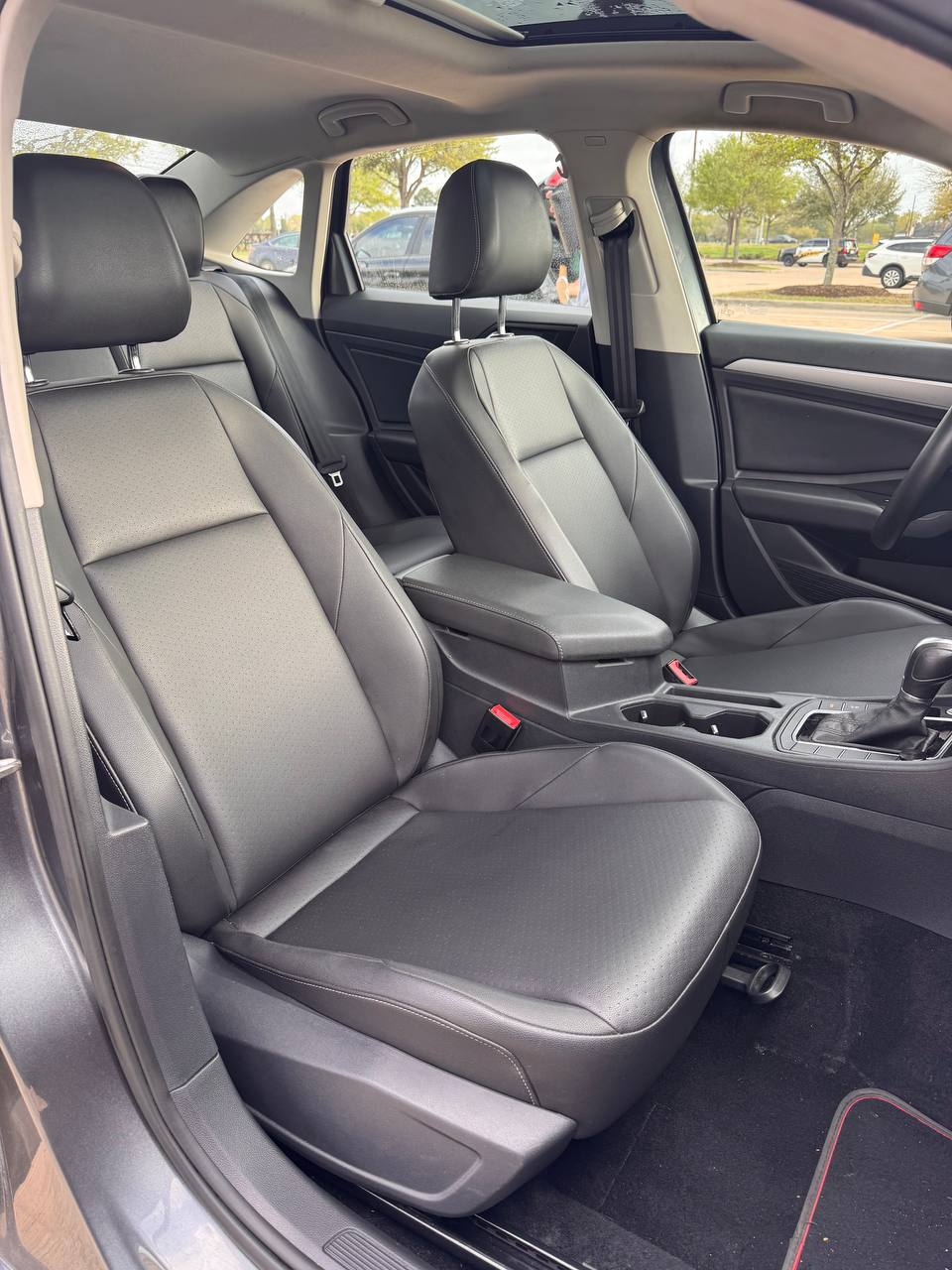 
								Volkswagen Jetta SE FWD 2019 full									