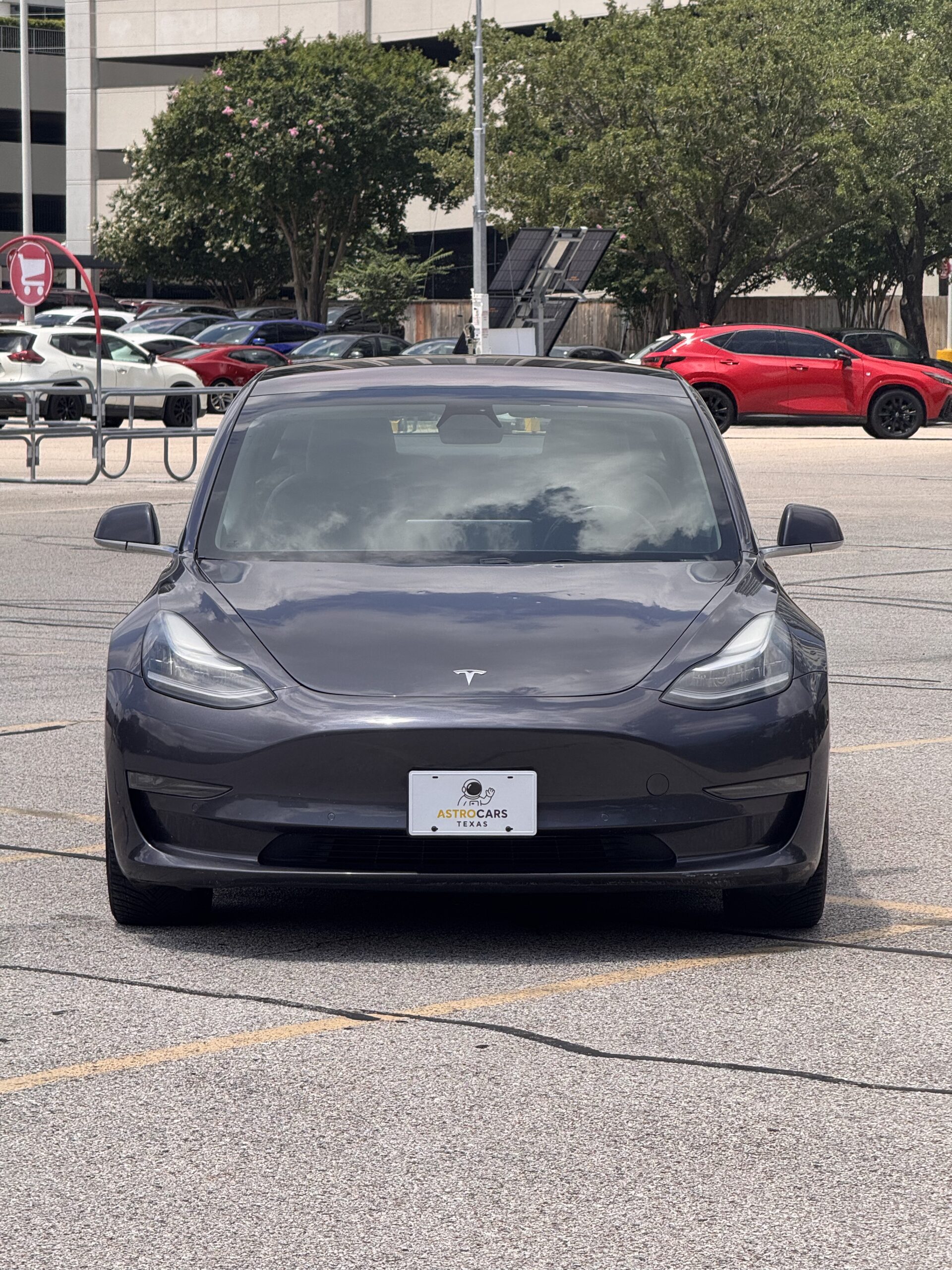 
								Tesla Model 3 Long Range full									